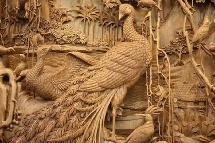 Detail Kerajinan Ukir